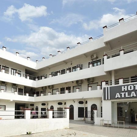 Hotel Atlantic Alwar Ngoại thất bức ảnh