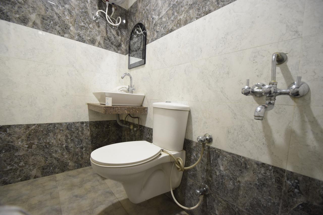 Hotel Atlantic Alwar Ngoại thất bức ảnh
