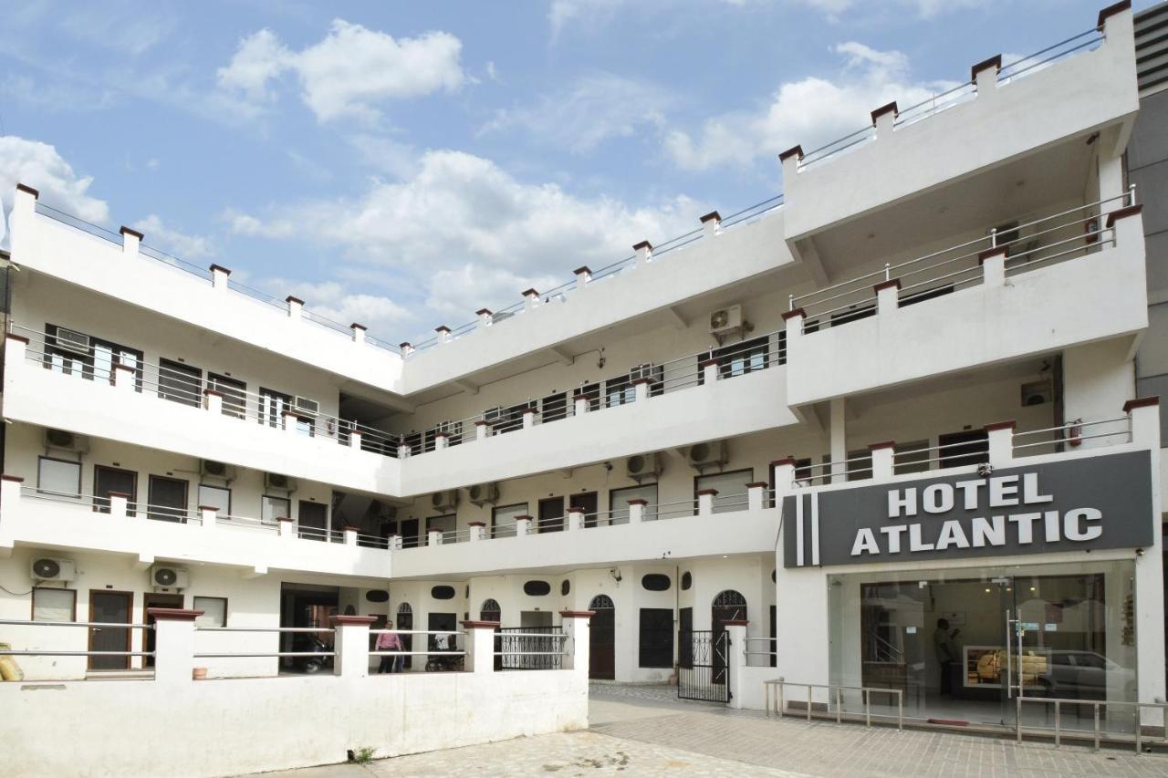 Hotel Atlantic Alwar Ngoại thất bức ảnh
